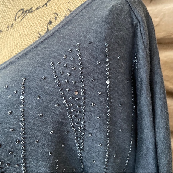 + Plus Size Bundle Sale: Bleeker & McDougal Gray Tee Embellished with Beads - 1X - Picture 3 of 5